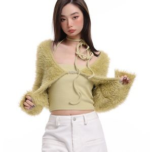 NWT Fuzzy Coquettish Shrug Cropped Sweater